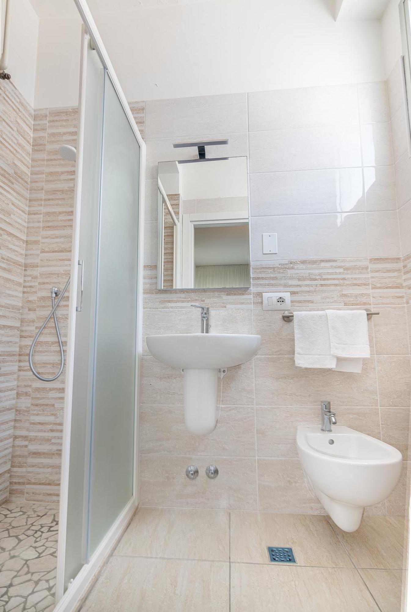 Hotel Santiago Ріміні Екстер'єр фото