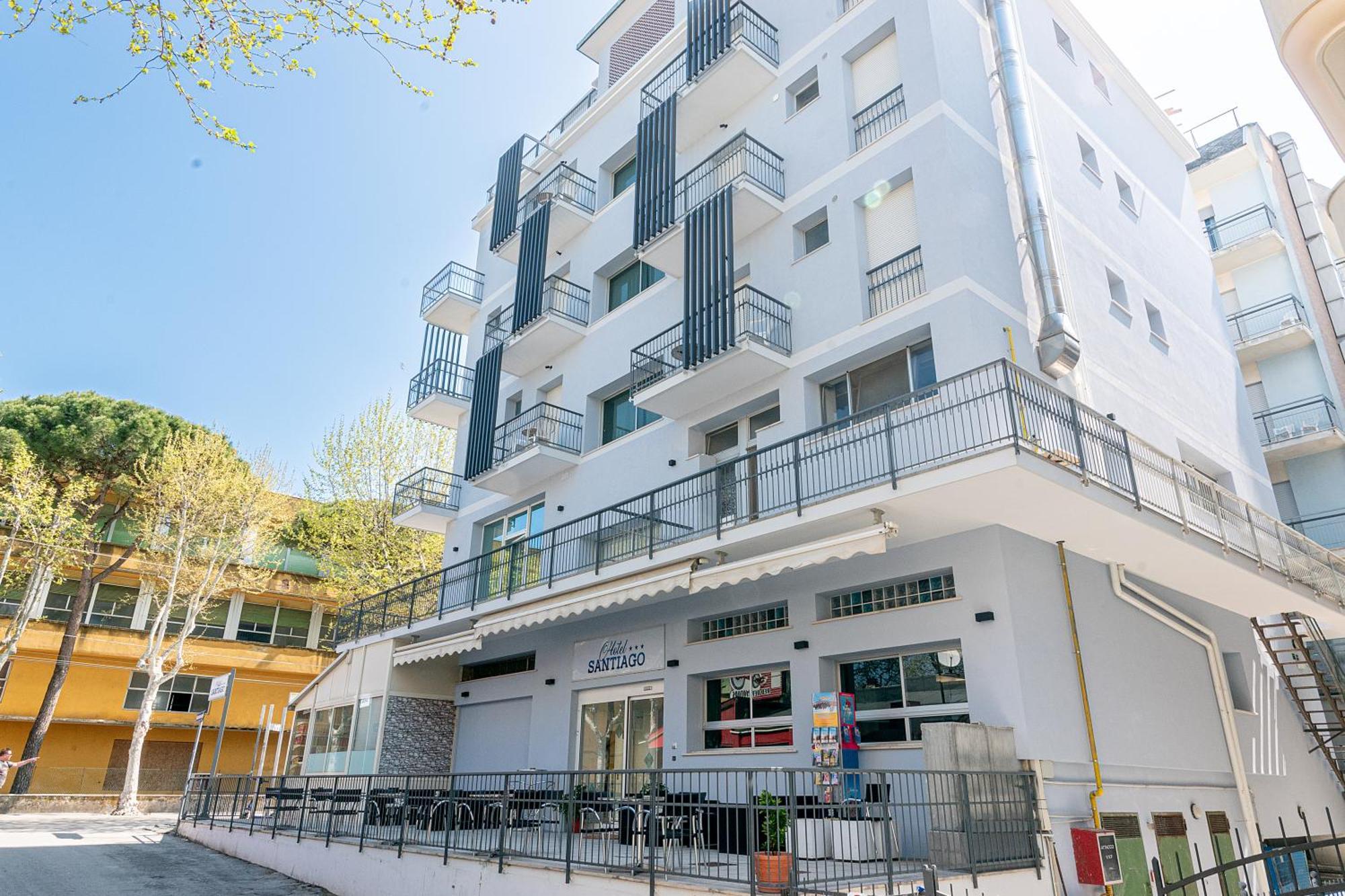 Hotel Santiago Ріміні Екстер'єр фото